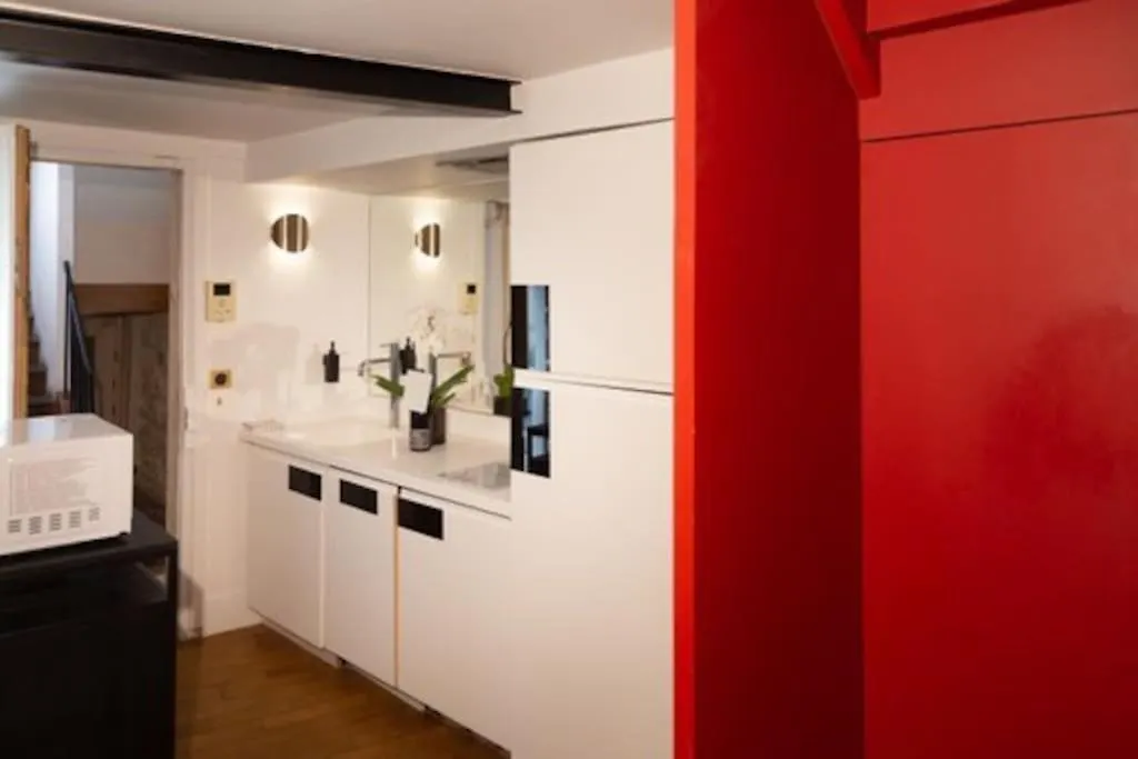 Apartment Haut Maraisjolie Duplex 33M2… Paris France